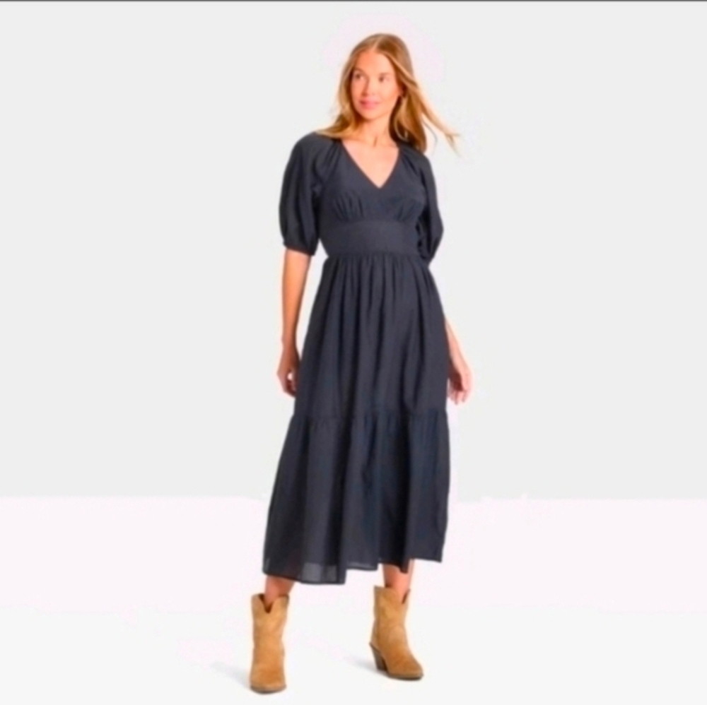 Universal Thread Women's Puff Elbow Sleeve Maxi A-Line Dress With Pockets Navy